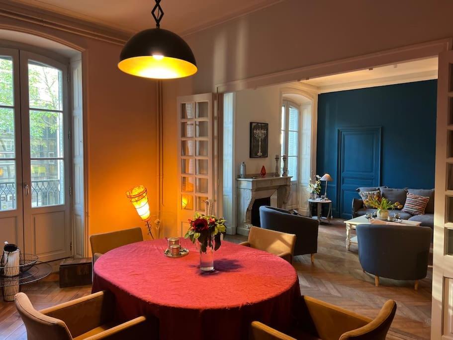 Coeur De Ville, Garage Prive Et Gratuit Avec Terrasse ! Cahors Exterior photo